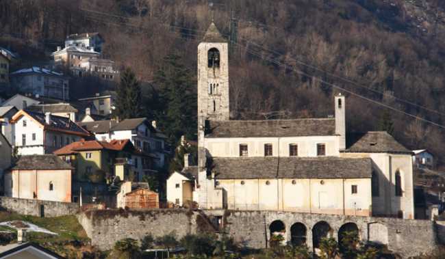 Crevoladossola veduta chiesa