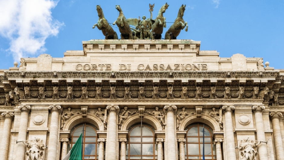 Mancata traduzione, il processo per la bancarotta dei parchi eolici è da rifare